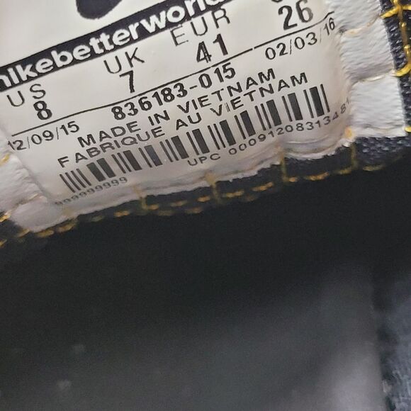 Nike Kobe XI  “Carpe Diem” Men's Sneaker Size 8 Black Purple Gold  836183 015 - Picture 8 of 12